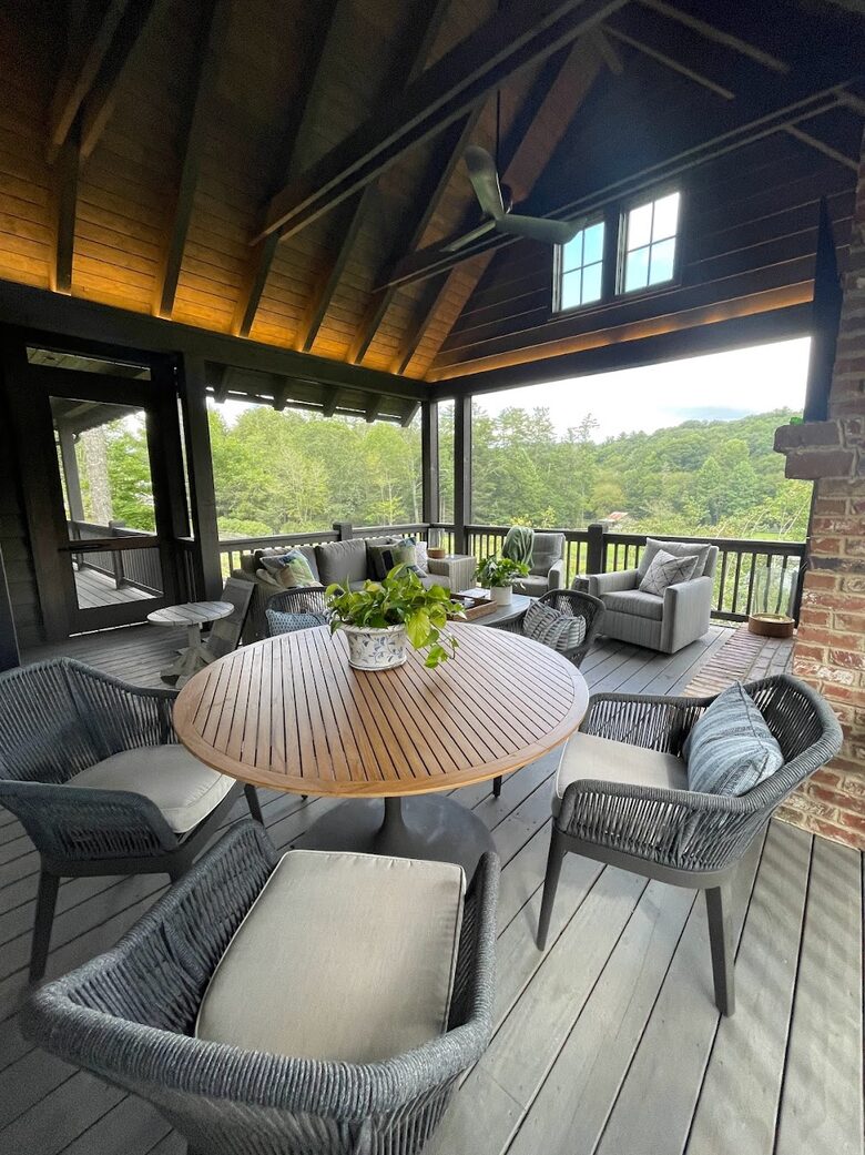 Two Moon | Elegant Mountain Home with Great Community Amenities - Cashiers, North Carolina