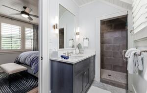 Two Moon | Elegant Mountain Home with Great Community Amenities - Cashiers, North Carolina