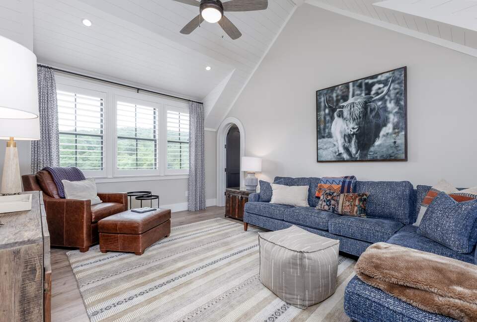 Two Moon | Elegant Mountain Home with Great Community Amenities - Cashiers, North Carolina