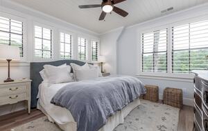 Two Moon | Elegant Mountain Home with Great Community Amenities - Cashiers, North Carolina