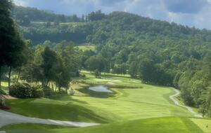 Two Moon | Elegant Mountain Home with Great Community Amenities - Cashiers, North Carolina