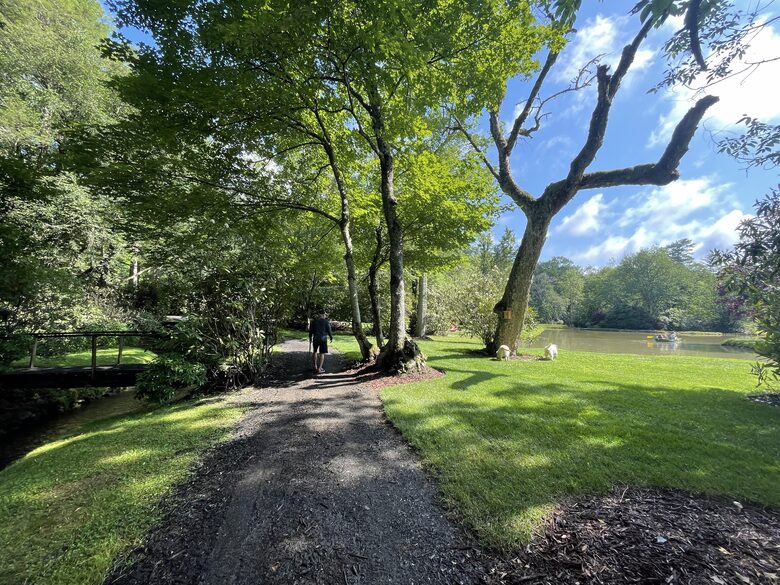 Two Moon | Elegant Mountain Home with Great Community Amenities - Cashiers, North Carolina