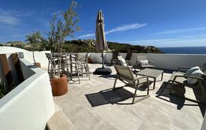 Rooftop lounging and dining area