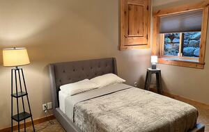 Serene Mountain Retreat with Panoramic Views - Victor, Idaho