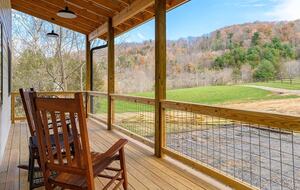 Idyllic Mountain by AvantStay | Outdoor Living - Asheville, North Carolina