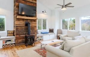 Idyllic Mountain by AvantStay | Outdoor Living - Asheville, North Carolina