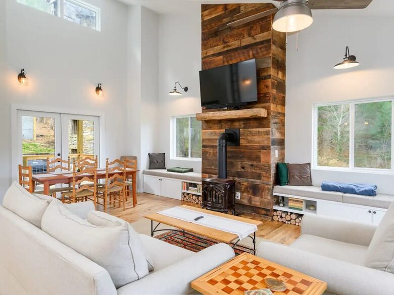 Idyllic Mountain by AvantStay | Outdoor Living - Asheville, North Carolina