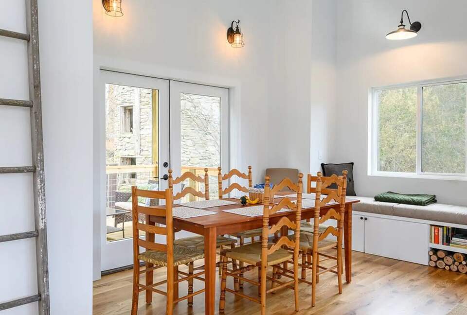 Idyllic Mountain by AvantStay | Outdoor Living - Asheville, North Carolina