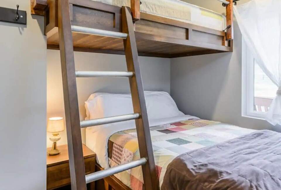 Idyllic Mountain by AvantStay | Outdoor Living - Asheville, North Carolina