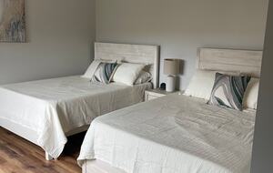 Sprawling 10-Acre Retreat in Scenic Ardmore - Ardmore, Tennessee