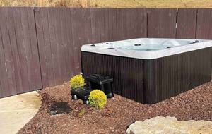 Sprawling 10-Acre Retreat in Scenic Ardmore - Ardmore, Tennessee