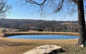 Sprawling 10-Acre Retreat in Scenic Ardmore - Ardmore, Tennessee