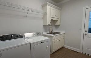 Spacious Waterfront Escape on Tim’s Ford Lake - Estill Springs, Tennessee