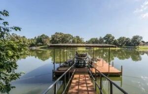 Spacious Waterfront Escape on Tim’s Ford Lake - Estill Springs, Tennessee