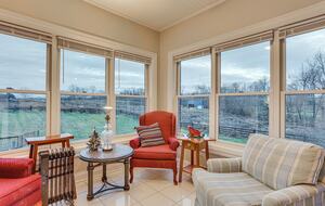 Bourbon Trail Country Home - Shelbyville, Kentucky