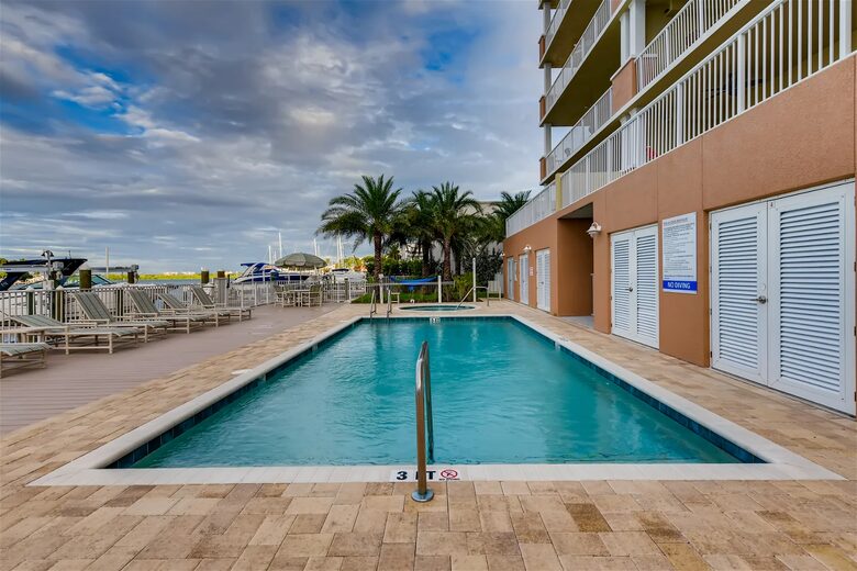 Intracoastal Elegance in Clearwater Beach - Clearwater Beach, Florida