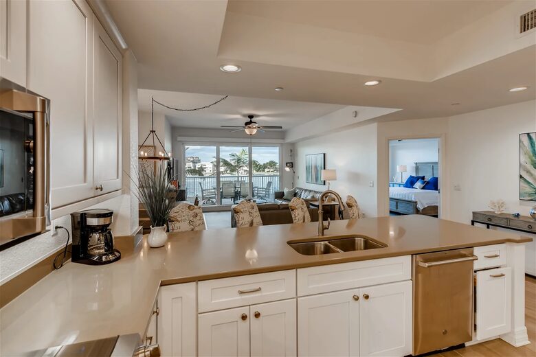 Intracoastal Elegance in Clearwater Beach - Clearwater Beach, Florida