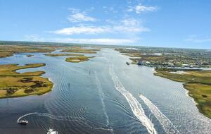 Stylish Neptune Beach Escape – Steps to the Sand - Neptune Beach, Florida