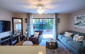 Stylish Neptune Beach Escape – Steps to the Sand - Neptune Beach, Florida