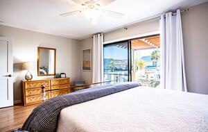 Stylish Neptune Beach Escape – Steps to the Sand - Neptune Beach, Florida