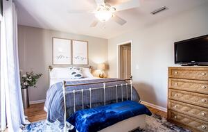 Stylish Neptune Beach Escape – Steps to the Sand - Neptune Beach, Florida