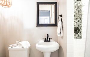 Stylish Neptune Beach Escape – Steps to the Sand - Neptune Beach, Florida