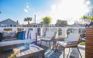 Stylish Neptune Beach Escape – Steps to the Sand - Neptune Beach, Florida