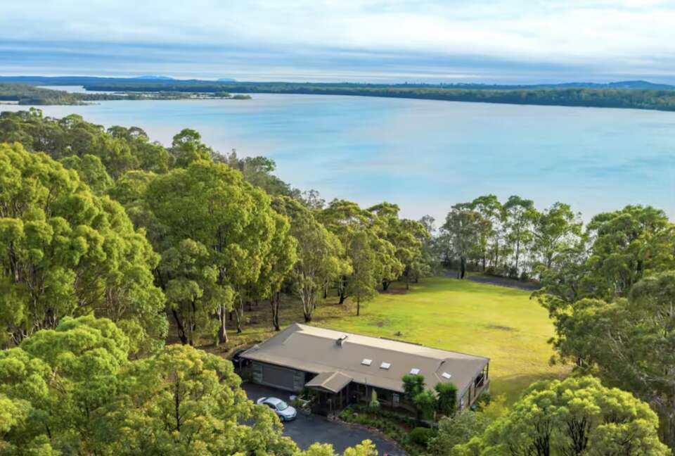 Lake House on Wallis Lake - Coomba Park, Australia
