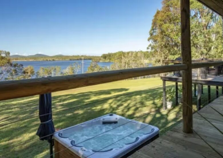 Lake House on Wallis Lake - Coomba Park, Australia