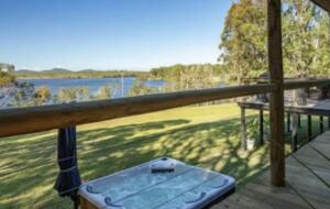 Lake House on Wallis Lake - Coomba Park, Australia