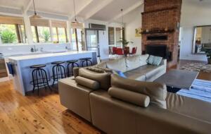 Lake House on Wallis Lake - Coomba Park, Australia