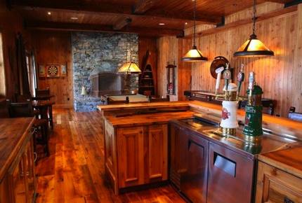 Lakehouse Retreat at Haliburton Highlands - Haliburton, Canada