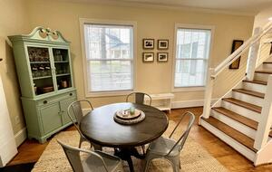 Charming Waterfront Cottage with Pickleball Court - Gloucester, Virginia