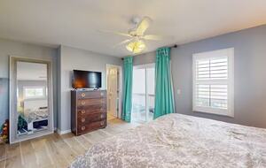Coastal Haven with Sound Views in Surf City - Surf City, North Carolina