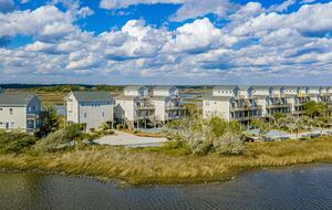 Coastal Haven with Sound Views in Surf City - Surf City, North Carolina