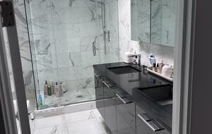 Sophisticated Newport Beach Retreat Near Sand and Marina - Newport Beach, California