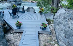 Icicle Canyon River House - Seattle, Washington