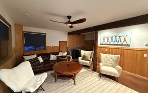 Icicle Canyon River House - Seattle, Washington