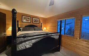 Icicle Canyon River House - Seattle, Washington