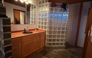 Icicle Canyon River House - Seattle, Washington