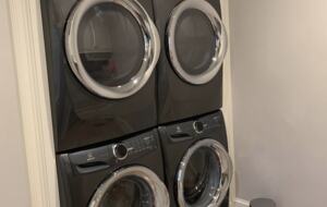 Timeless Secluded Luxury Steps from Historic Edgartown - Edgartown, Massachusetts