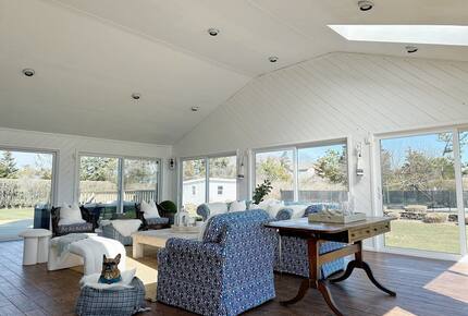 Secluded Westhampton Beach Haven Near the Water - Westhampton Beach, New York