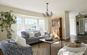 Secluded Westhampton Beach Haven Near the Water - Westhampton Beach, New York