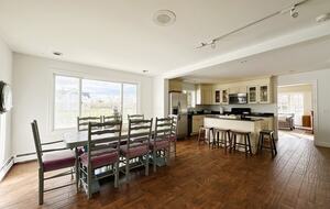 Secluded Westhampton Beach Haven Near the Water - Westhampton Beach, New York