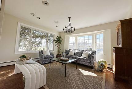 Secluded Westhampton Beach Haven Near the Water - Westhampton Beach, New York