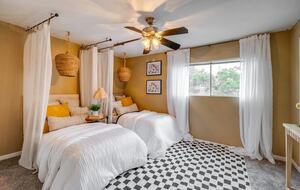 Charming College Station Home - College Station, Texas