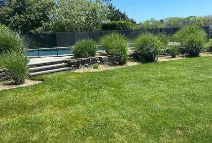 Secluded Westhampton Beach Haven Near the Water - Westhampton Beach, New York