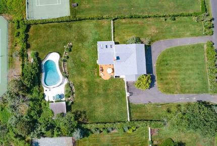 Secluded Westhampton Beach Haven Near the Water - Westhampton Beach, New York