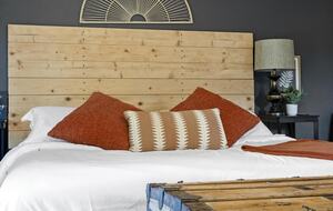 Lakeside Tranquility at Getaway Ranch - Theodosia, Missouri