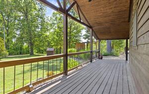 Lakeside Tranquility at Getaway Ranch - Theodosia, Missouri